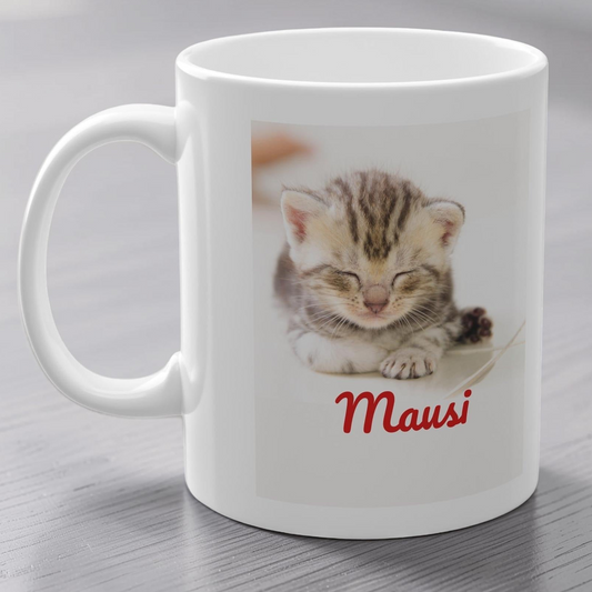 Personalisierte Kätzchen-Tasse mit Wunschname – Süßes schlafendes Kätzchen 🐱☕